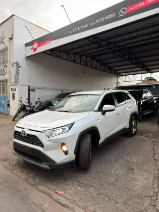 TOYOTA RAV4 2.5 VVT-IE HYBRID S AWD CVT TOYOTA RAV4 2.5 VVT-IE HYBRID S AWD CVT