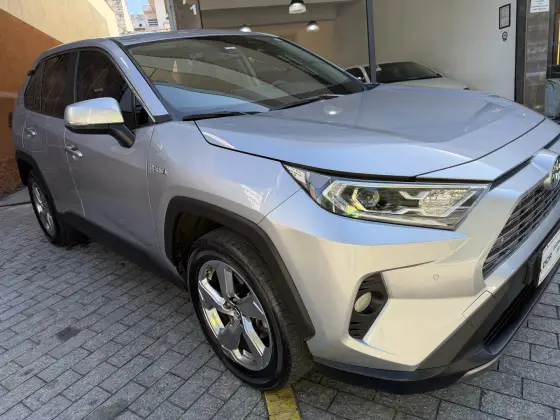 TOYOTA RAV4 2.5 VVT-IE HYBRID S AWD CVT TOYOTA RAV4 2.5 VVT-IE HYBRID S AWD CVT