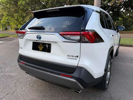 TOYOTA-RAV4-2019
