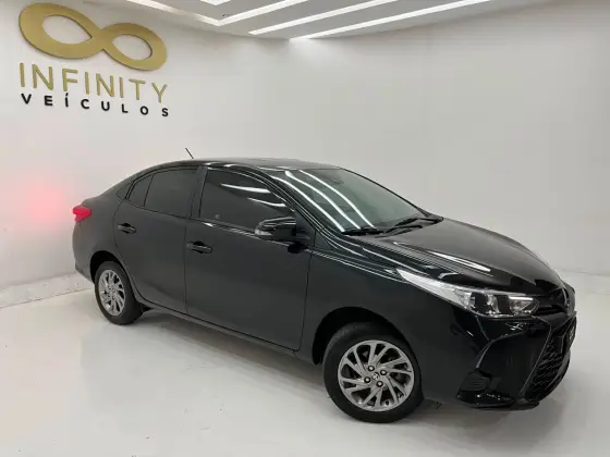 TOYOTA YARIS 1.5 16V FLEX SEDAN XS CONNECT MULTIDRIVE TOYOTA YARIS 1.5 16V FLEX SEDAN XS CONNECT MULTIDRIVE