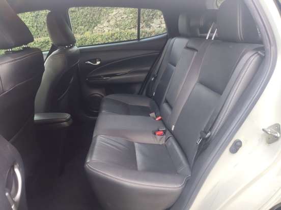 TOYOTA-YARIS-2019
