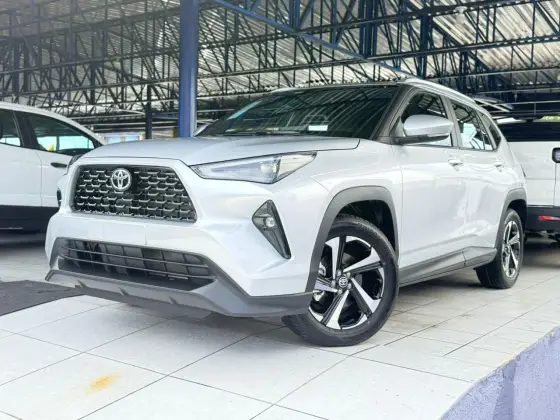 TOYOTA YARIS CROSS 1.5 VVT-I HYBRID FLEX XRE CVT TOYOTA YARIS CROSS 1.5 VVT-I HYBRID FLEX XRE CVT