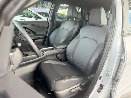 TOYOTA-YARIS CROSS-2026