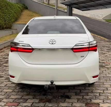 TOYOTA-COROLLA-2019