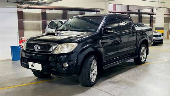 TOYOTA-HILUX-3.0 SRV 4X4 CD 16V TURBO INTERCOOLER DIESEL 4P AUTOMÁTICO TOYOTA-HILUX-2010