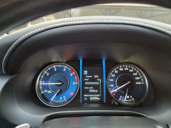 TOYOTA-HILUX SW4-2020