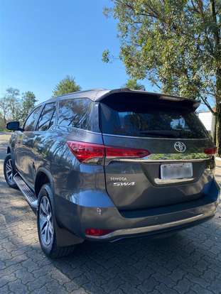 TOYOTA-HILUX SW4-2016