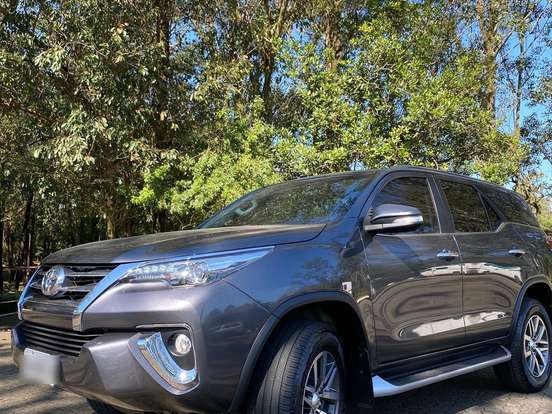 TOYOTA-HILUX SW4-2.8 SRX 4X4 16V TURBO INTERCOOLER DIESEL 4P AUTOMÁTICO TOYOTA-HILUX SW4-2016