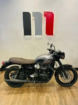 TRIUMPH BONNEVILLE T120 BLACK 1200 TRIUMPH BONNEVILLE T120 BLACK 1200