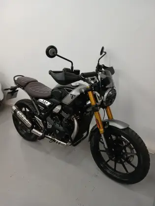 TRIUMPH SCRAMBLER 400 X TRIUMPH SCRAMBLER 400 X
