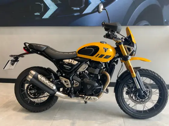 TRIUMPH SCRAMBLER 400 XC TRIUMPH SCRAMBLER 400 XC