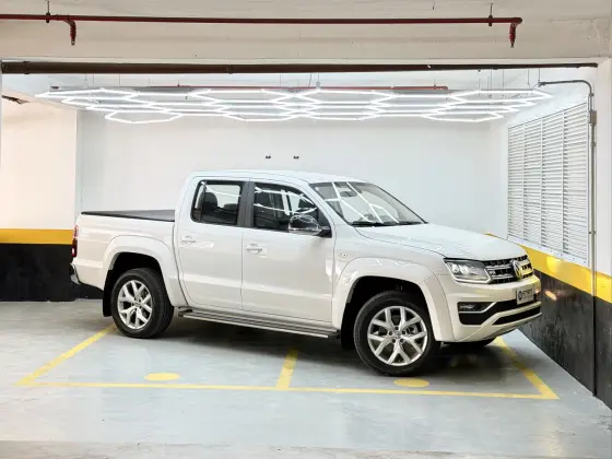 VOLKSWAGEN AMAROK 3.0 V6 TDI DIESEL HIGHLINE CD 4MOTION AUTOMÁTICO VOLKSWAGEN AMAROK 3.0 V6 TDI DIESEL HIGHLINE CD 4MOTION AUTOMÁTICO