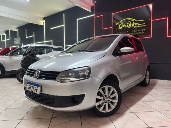 VOLKSWAGEN FOX 1.0 MI 8V FLEX 4P MANUAL VOLKSWAGEN FOX 1.0 MI 8V FLEX 4P MANUAL