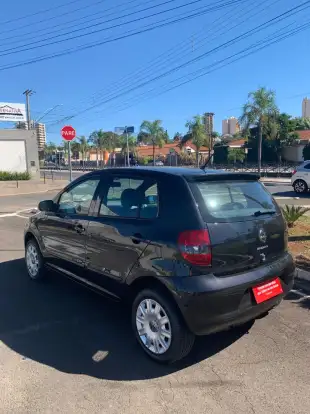 VOLKSWAGEN-FOX-2009