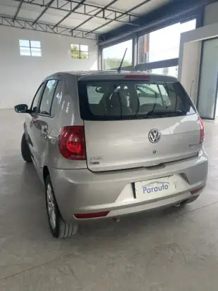 VOLKSWAGEN-FOX-1.6 MI 8V FLEX 4P AUTOMATIZADO VOLKSWAGEN-FOX-2011