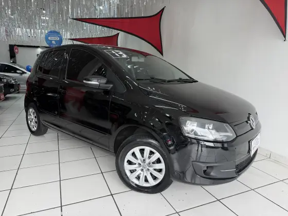 VOLKSWAGEN FOX 1.6 MI BLUEMOTION 8V FLEX 4P MANUAL