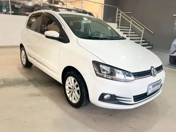 VOLKSWAGEN FOX 1.6 MSI TOTAL FLEX CONNECT 4P MANUAL VOLKSWAGEN FOX 1.6 MSI TOTAL FLEX CONNECT 4P MANUAL