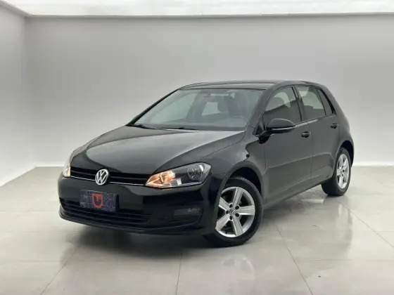 VOLKSWAGEN GOLF 1.4 TSI COMFORTLINE 16V GASOLINA 4P AUTOMÁTICO VOLKSWAGEN GOLF 1.4 TSI COMFORTLINE 16V GASOLINA 4P AUTOMÁTICO