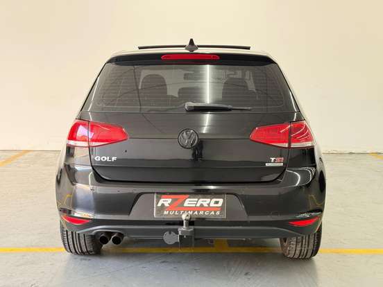 VOLKSWAGEN-GOLF-2014