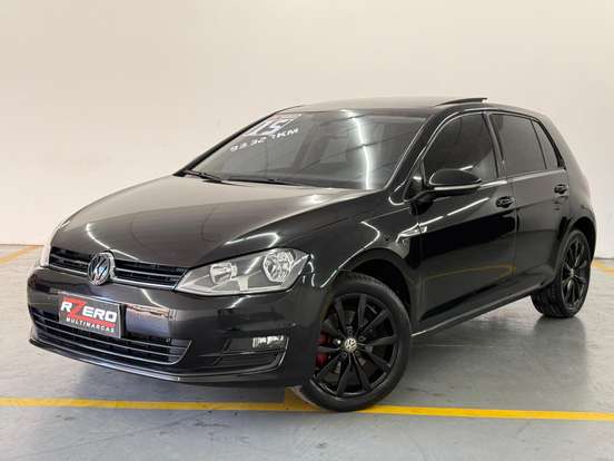 VOLKSWAGEN-GOLF-2014
