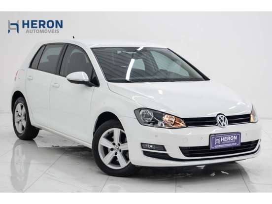 VOLKSWAGEN-GOLF-1.4 TSI HIGHLINE 16V GASOLINA 4P AUTOMÁTICO VOLKSWAGEN-GOLF-2014