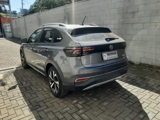 VOLKSWAGEN-NIVUS-1.0 200 TSI TOTAL FLEX HIGHLINE AUTOMÁTICO VOLKSWAGEN-NIVUS-2024