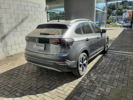 VOLKSWAGEN NIVUS 1.0 200 TSI TOTAL FLEX HIGHLINE AUTOMÁTICO VOLKSWAGEN NIVUS 1.0 200 TSI TOTAL FLEX HIGHLINE AUTOMÁTICO