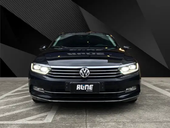 VOLKSWAGEN PASSAT 2.0 16V TSI BLUEMOTION GASOLINA HIGHLINE 4P DSG VOLKSWAGEN PASSAT 2.0 16V TSI BLUEMOTION GASOLINA HIGHLINE 4P DSG