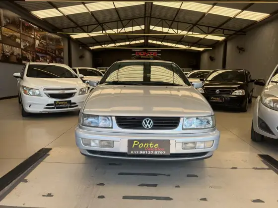 VOLKSWAGEN PASSAT 2.0 GL 8V GASOLINA 4P MANUAL
