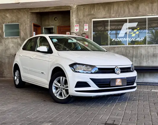 VOLKSWAGEN POLO 1.0 MPI TOTAL FLEX MANUAL VOLKSWAGEN POLO 1.0 MPI TOTAL FLEX MANUAL