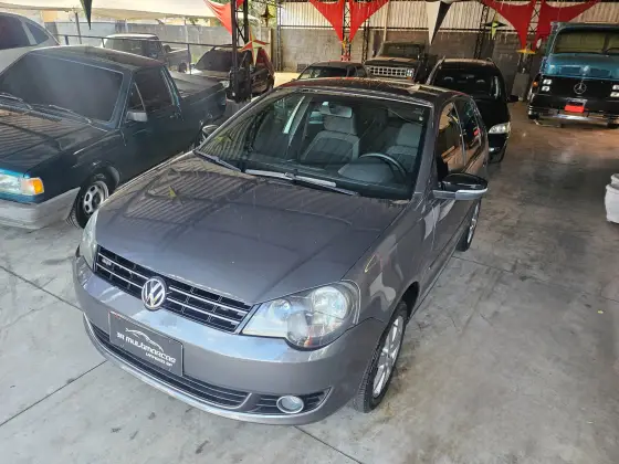 VOLKSWAGEN POLO 1.6 MI SPORTLINE 8V FLEX 4P MANUAL VOLKSWAGEN POLO 1.6 MI SPORTLINE 8V FLEX 4P MANUAL