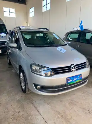VOLKSWAGEN-SPACEFOX-2012
