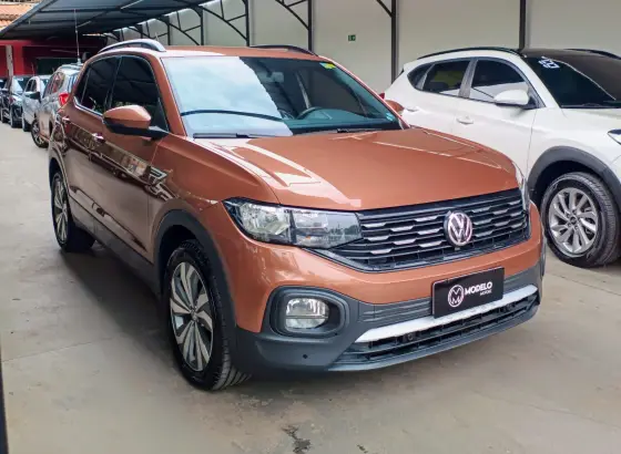 VOLKSWAGEN T-CROSS 1.0 200 TSI TOTAL FLEX COMFORTLINE AUTOMÁTICO VOLKSWAGEN T-CROSS 1.0 200 TSI TOTAL FLEX COMFORTLINE AUTOMÁTICO