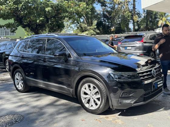 VOLKSWAGEN TIGUAN 1.4 250 TSI TOTAL FLEX ALLSPACE COMFORTLINE TIPTRONIC