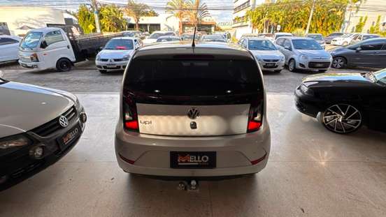 VOLKSWAGEN-UP-2018