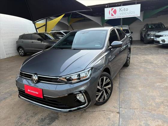 VOLKSWAGEN VIRTUS 1.0 200 TSI HIGHLINE AUTOMÁTICO