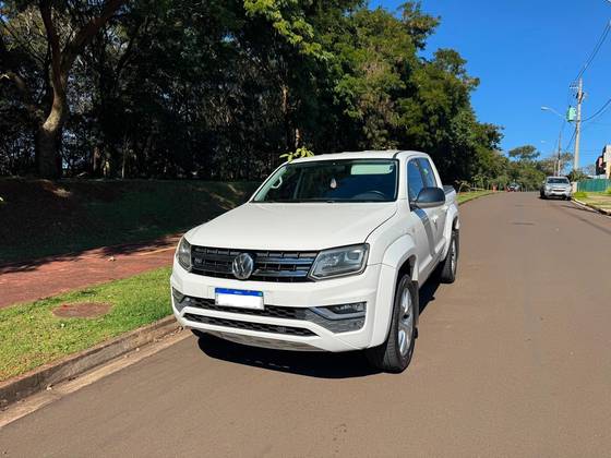 VOLKSWAGEN AMAROK 3.0 V6 TDI DIESEL HIGHLINE CD 4MOTION AUTOMÁTICO