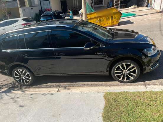 VOLKSWAGEN-GOLF-2016