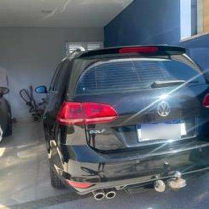VOLKSWAGEN-GOLF-2016