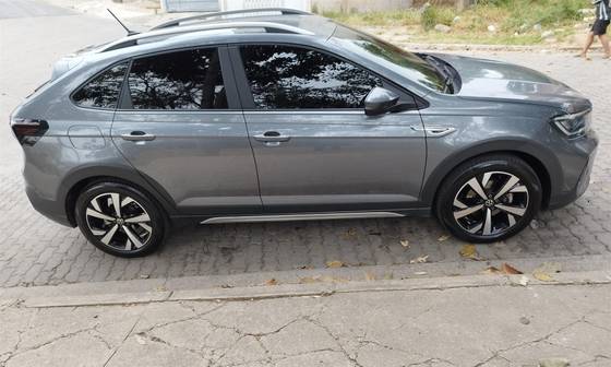 VOLKSWAGEN NIVUS 1.0 200 TSI TOTAL FLEX HIGHLINE AUTOMÁTICO