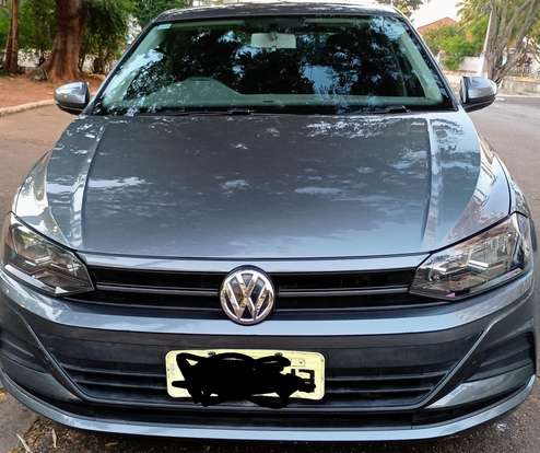 VOLKSWAGEN-POLO-2019
