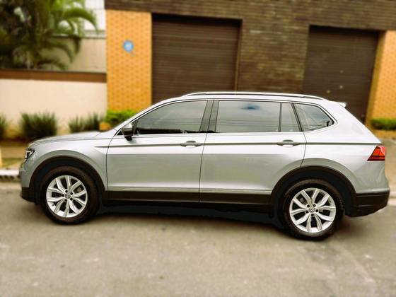 VOLKSWAGEN TIGUAN 1.4 250 TSI TOTAL FLEX ALLSPACE COMFORTLINE TIPTRONIC