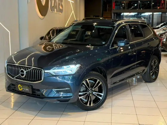 VOLVO XC60 2.0 T8 HYBRID MOMENTUM AWD GEARTRONIC VOLVO XC60 2.0 T8 HYBRID MOMENTUM AWD GEARTRONIC