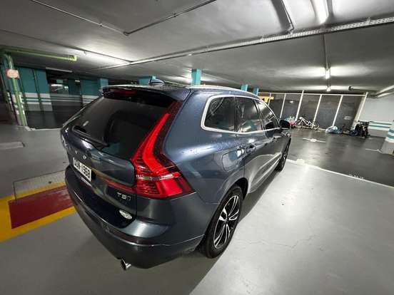 VOLVO-XC60-2.0 T5 GASOLINA MOMENTUM AWD GEARTRONIC VOLVO-XC60-2018