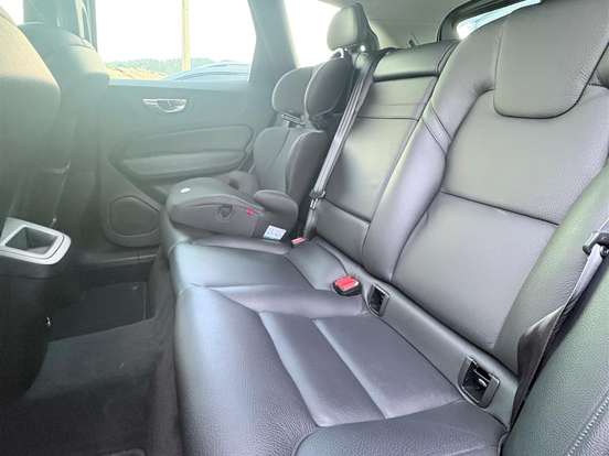 VOLVO-XC60-2.0 T5 GASOLINA MOMENTUM AWD GEARTRONIC VOLVO-XC60-2017