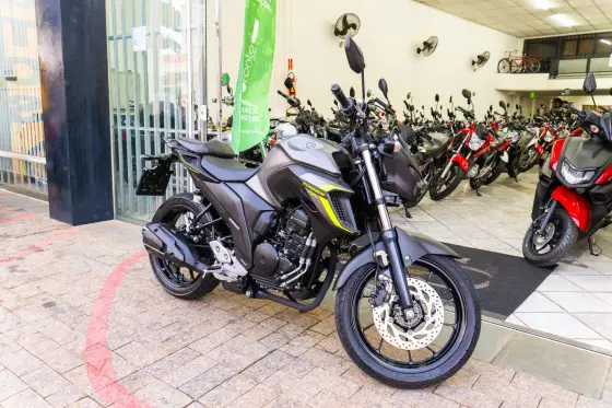 YAMAHA FZ25 FAZER ABS YAMAHA FZ25 FAZER ABS