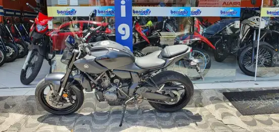 YAMAHA-MT-07 CONNECTED ABS-2025