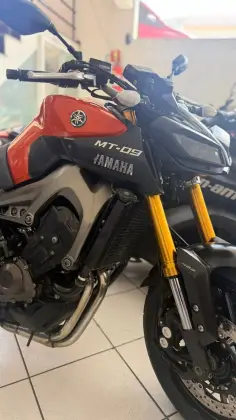 YAMAHA MT-09 YAMAHA MT-09