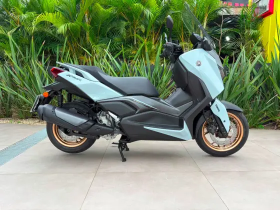 YAMAHA XMAX 300 CONNECTED ABS YAMAHA XMAX 300 CONNECTED ABS
