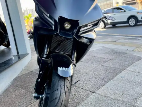 YAMAHA-YZF R3 ABS CONNECTED YAMAHA-YZF R3 ABS CONNECTED-2025